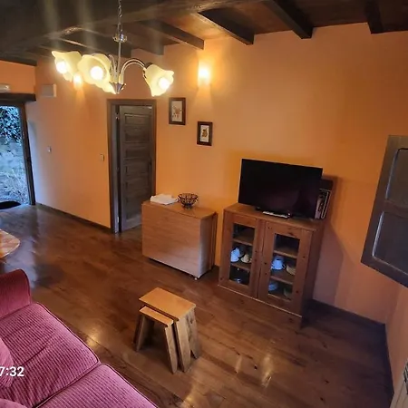 Rurales Casa Ardaliz 坎加斯德尔纳尔塞亚
